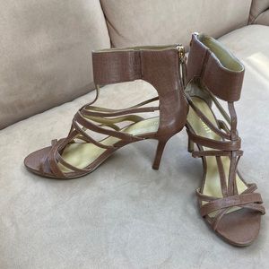 Nine West NWGERRY Gladiator Sandals leather upper size 6.5 new!